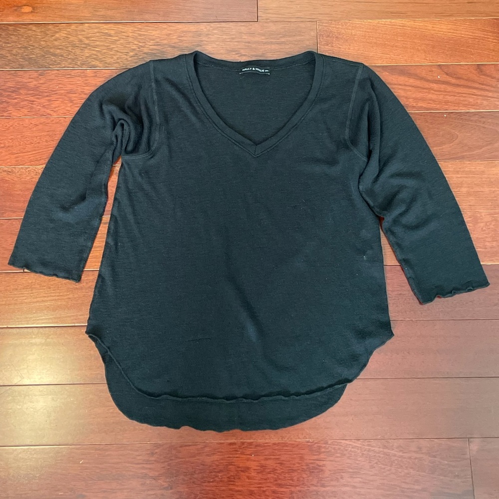 Nally & Millie women’s long sleeve top size S